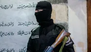 Près de 300 arrestations parmi des fidèles de l'ancien pouvoir, selon les nouvelles autorités syriennes.