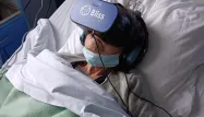 À l'hôpital de Bligny, un casque de réalité virtuelle pour soulager la douleur ou réduire l’anxiété des patients