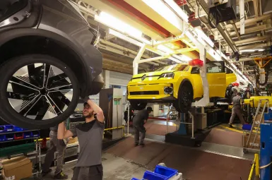 La réindustrialisation de la France en perte de vitesse, dans un environnement mondial incertain
