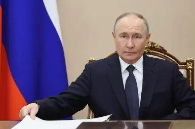 EN DIRECT - Guerre en Ukraine : Vladimir Poutine prêt à travailler avec Kiev sur un «éventuel traité de paix»