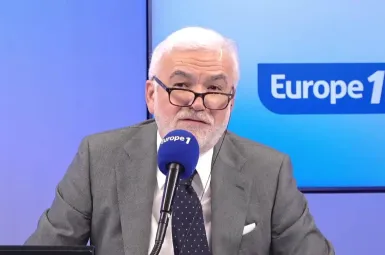 Pascal Praud et vous - «C'était un homme magicien des mots» : William Leymergie rend hommage à Philippe Labro
