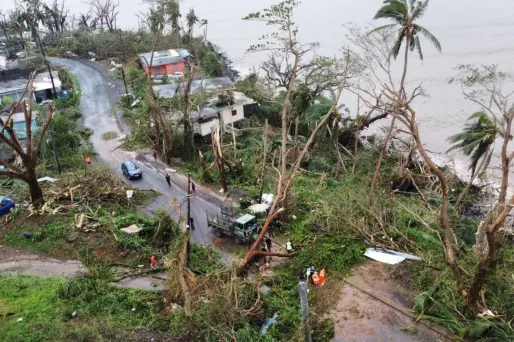Météo-France assure qu'un lien entre le cyclone et le réchauffement climatique est difficile à établir.