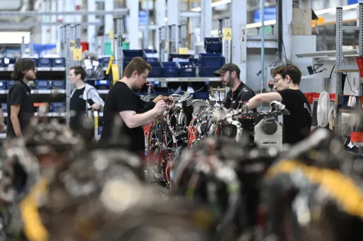 Industrie : la production française se replie de 1,4% en avril, selon l'Insee