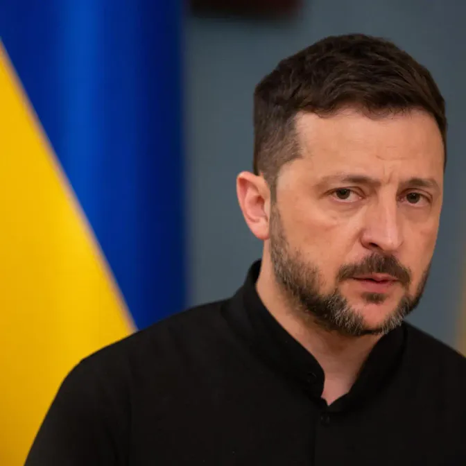Guerre en Ukraine : Volodymyr Zelensky accuse la Russie «d'essayer de gagner du temps» pour «poursuivre»son invasion